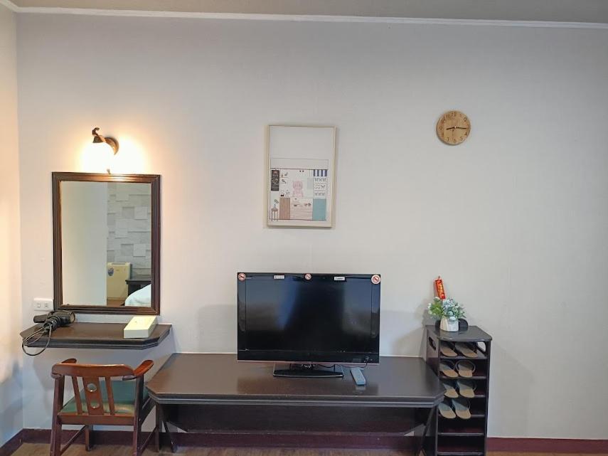 Bokelai B&B Renai Luaran gambar